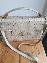 Load image into Gallery viewer, Vintage Oyster Ostrich Leather Skin Bag