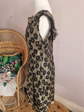 Load image into Gallery viewer, True Vintage Kitty Copeland 1960s Gold/Black Brocade Dress