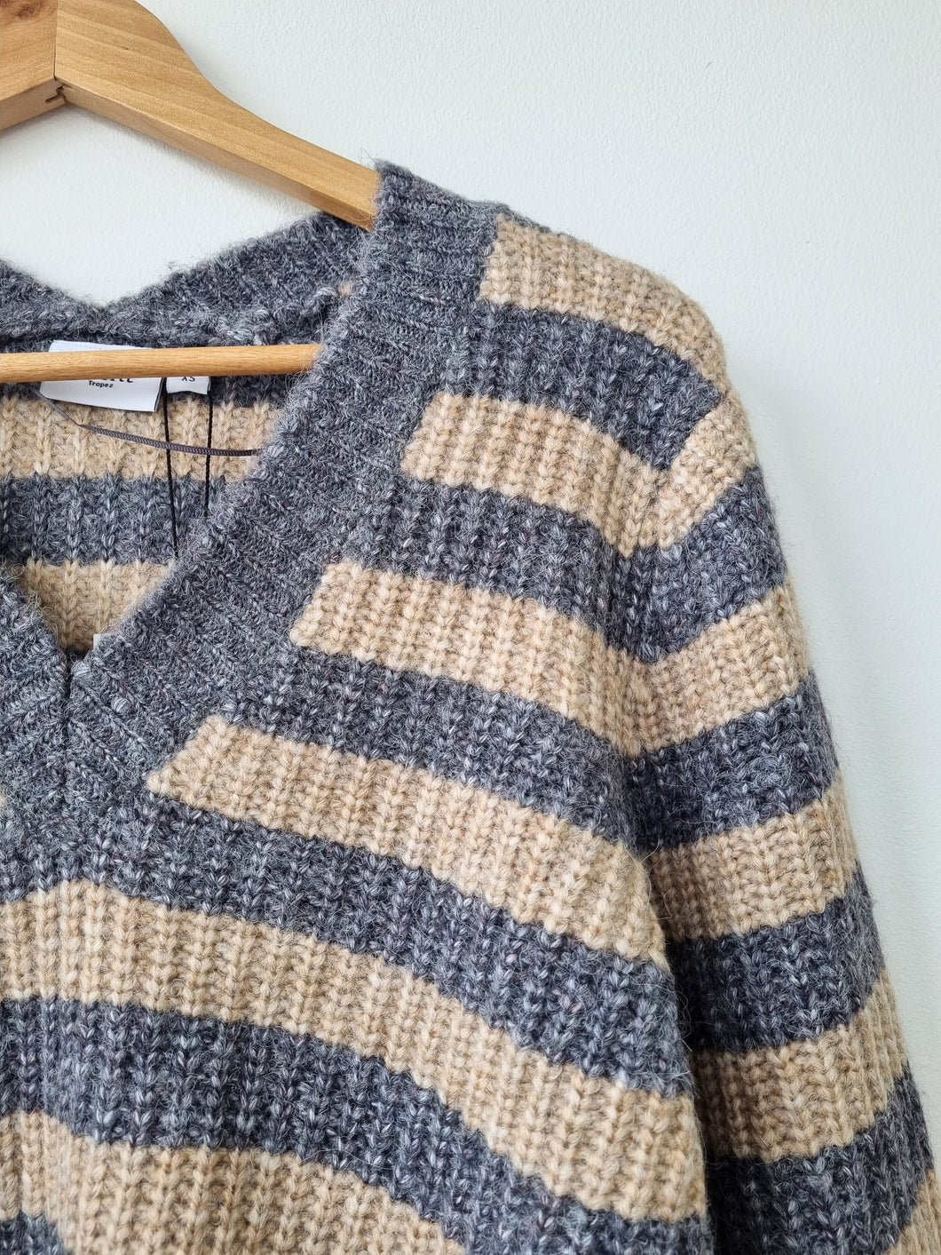 Saint Tropez Camel/charcoal Jumper Size XS