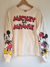 Load image into Gallery viewer, Mickey &amp; Minnie Jersey M
