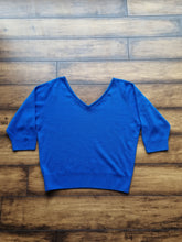 Load image into Gallery viewer, Vintage St.Michael 100% Lambswool Blue Jumper 14/16
