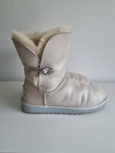 Load image into Gallery viewer, UGG Cream Swarovski Boots 6.5
