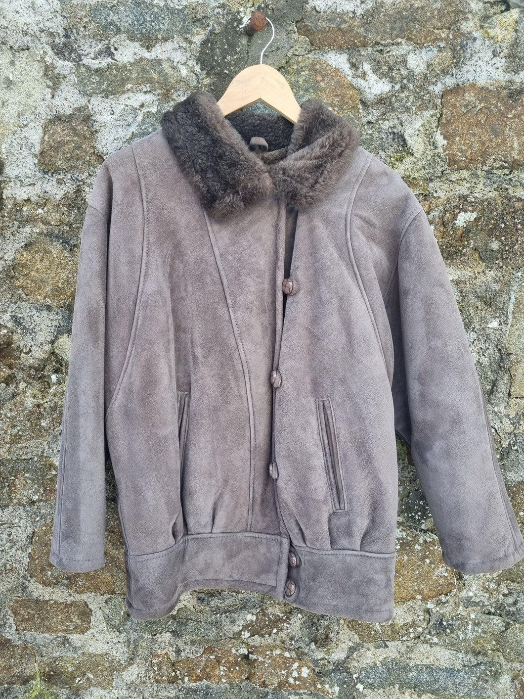 Vintage Shearling Brown Collar Coat 10