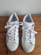 Load image into Gallery viewer, Adidas Superstar Pearl Ladies Trainers 5.5
