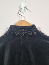 Load image into Gallery viewer, Vintage Next Velvet Embroidered Boho Tassle Blazer 10
