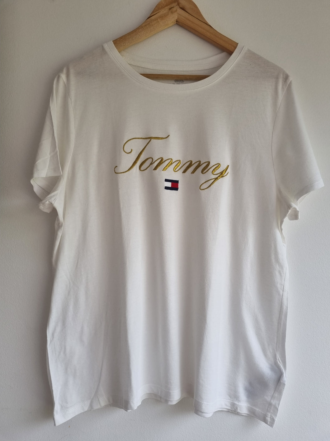 Vintage Y2K Tommy Hilfiger Embroidered Iconic Logo Cotton Ladies T Shirt XL
