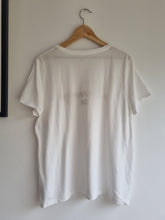 Load image into Gallery viewer, Vintage Y2K Tommy Hilfiger Embroidered Iconic Logo Cotton Ladies T Shirt XL
