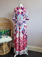 Load image into Gallery viewer, BNWT Forever Unique Swan Print Pleated Midi Collared Dress S
