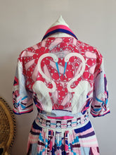 Load image into Gallery viewer, BNWT Forever Unique Swan Print Pleated Midi Collared Dress S
