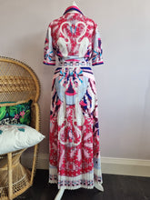 Load image into Gallery viewer, BNWT Forever Unique Swan Print Pleated Midi Collared Dress S
