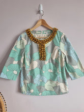 Load image into Gallery viewer, Boden Embellished Summer Floral Ladies Top 12
