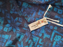Load image into Gallery viewer, Blue Geo Patterned 1/4 Zip Patterned Fleece XL
