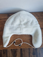 Load image into Gallery viewer, Arctic Faux Fur White Trapper Hat
