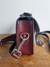 Load image into Gallery viewer, BNWT The Cambridge Satchel Campany Mini Leather Satchel Bag
